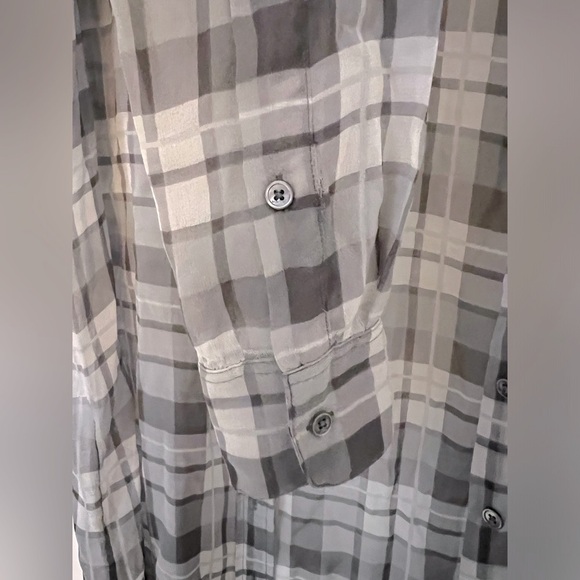 ARITZIA Babaton 100% Silk Shirt - Grey Plaid - Button Up - Women SZ XXS - Picture 6 of 6
